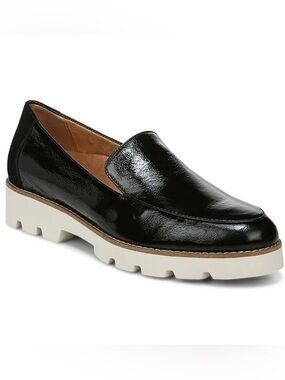 Vionic Black Patent Leather Kensley Loafer 7